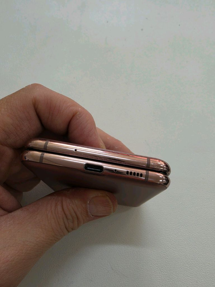 갤럭시 Z플립2 256GB 이미지