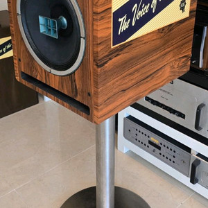 알텍 601-C 12인치 동축스피커, 스탠드 이미지