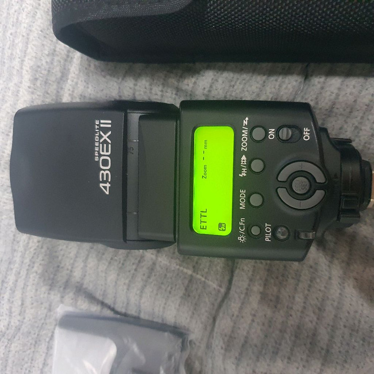 캐논 스피드라이트 430ex II 이미지