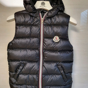 몽클레어 키즈 패딩조끼 3사이즈 이미지