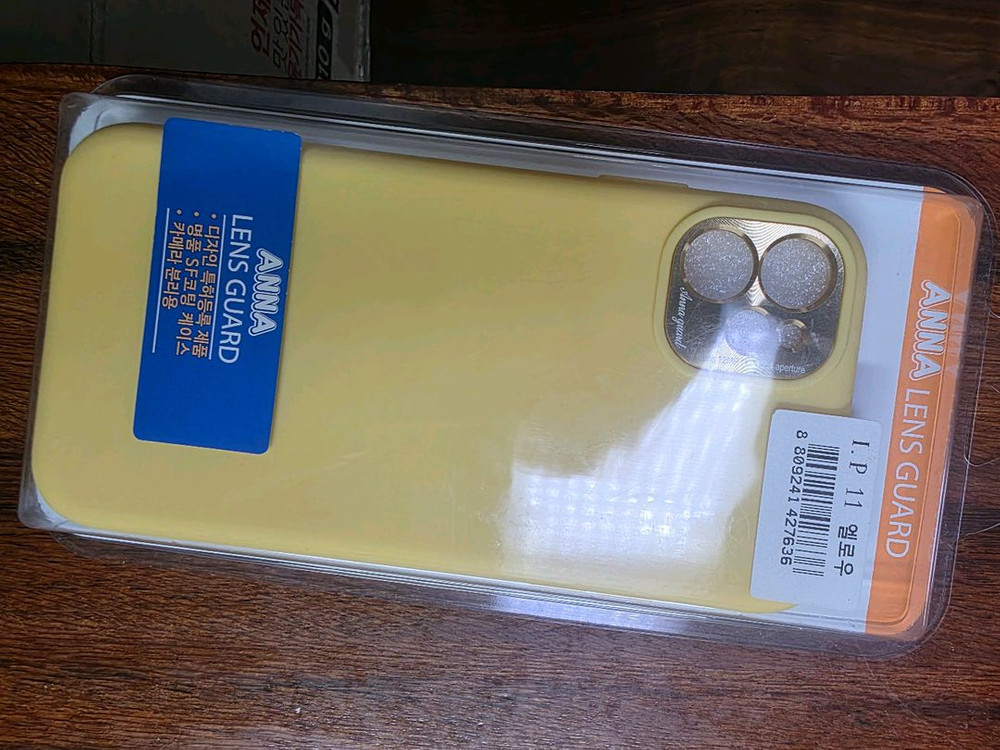 아이폰11 렌즈 보호 케이스 이미지