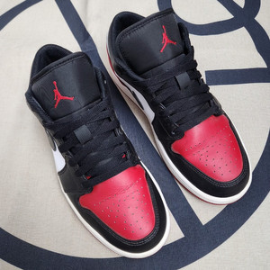 [나이키 에어조던1] 250mm 로우운동화 이미지