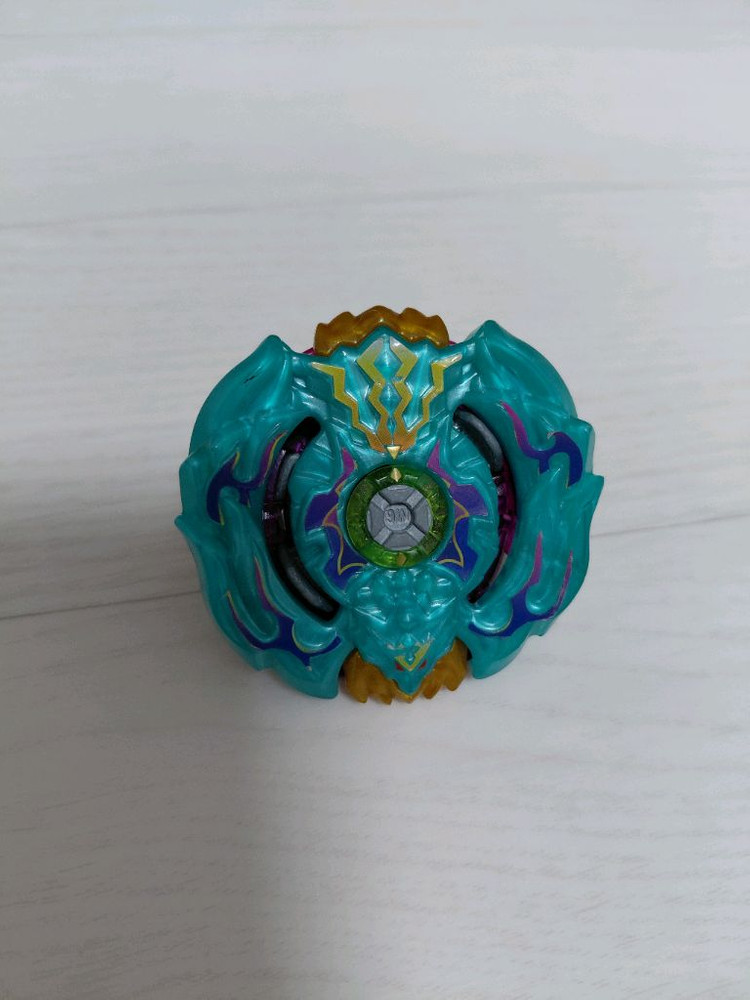 베이블레이드 비트쿠쿨칸 이미지