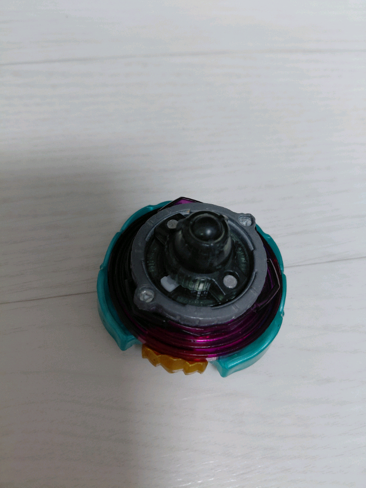 베이블레이드 비트쿠쿨칸 이미지