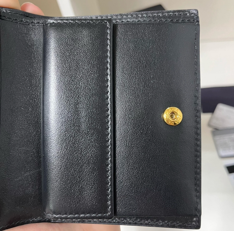 프라다 사피아노 메탈 로고 반지갑 블랙 이미지