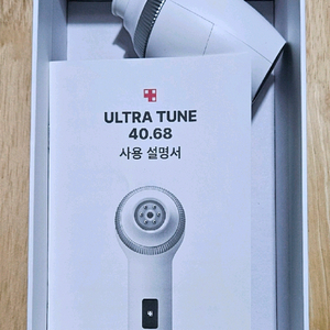 메디큐브울트라튠40.68판매새상품급고주파콜라겐주름리프팅모공뷰티디바이스스킨홈케어피부관리기기age-r미용괄사경락에이지알 이미지