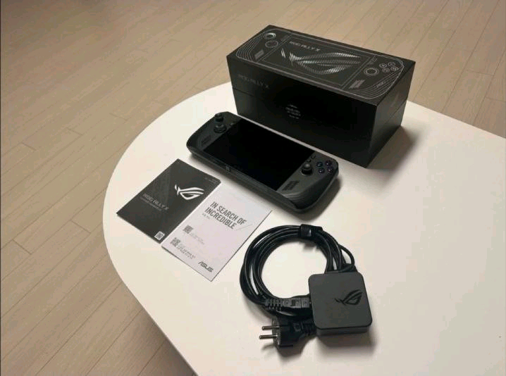 ASUS ROG Ally X (흑갈리) 팝니다 이미지