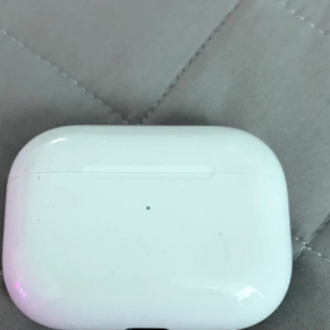 에어팟프로 2세대 [c타입) 본체 이미지