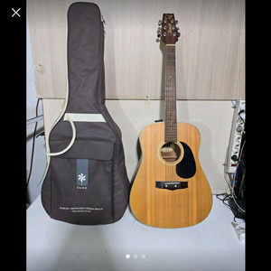 Vantage VS-15 통기타와 가방 이미지