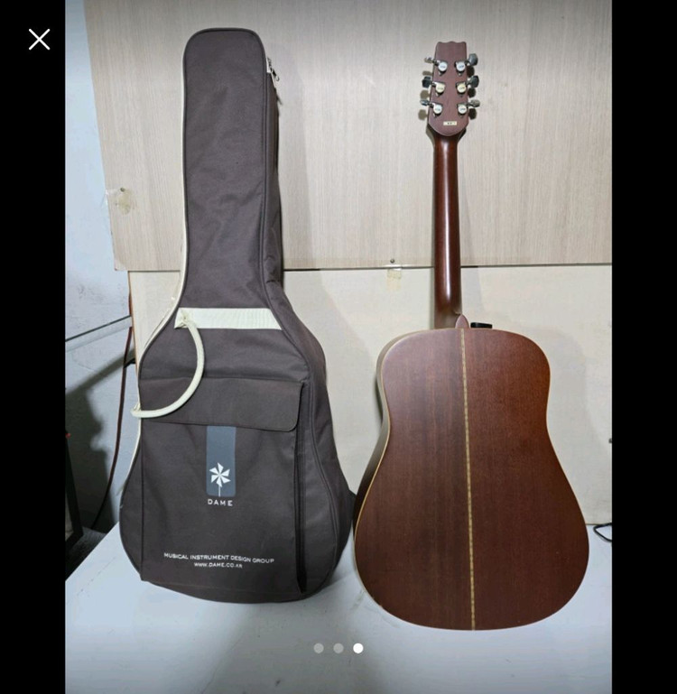 Vantage VS-15 통기타와 가방 이미지