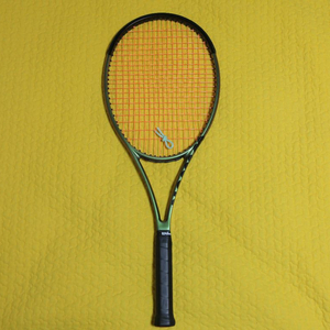 월슨블레이드 V8 98 테니스 라켓 이미지