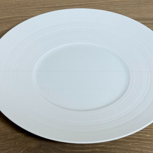 제이엘꼬께 헤미스피어 새틴화이트 디저트 접시 21cm 미사용 새제품 이미지