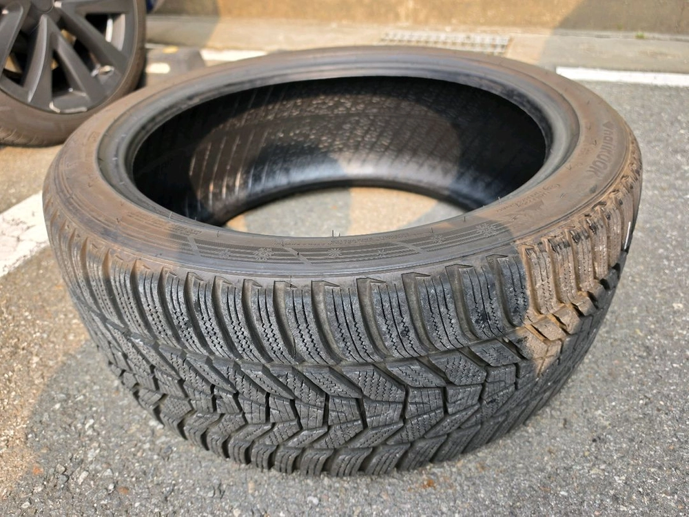 윈터타이어 한국 icept evo3 245/40/19 275/35/19 한대분 (BMW G30 530i) 이미지
