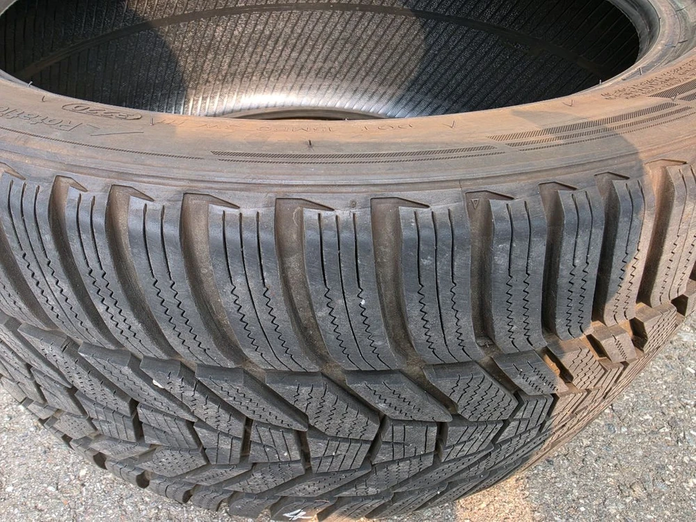 윈터타이어 한국 icept evo3 245/40/19 275/35/19 한대분 (BMW G30 530i) 이미지