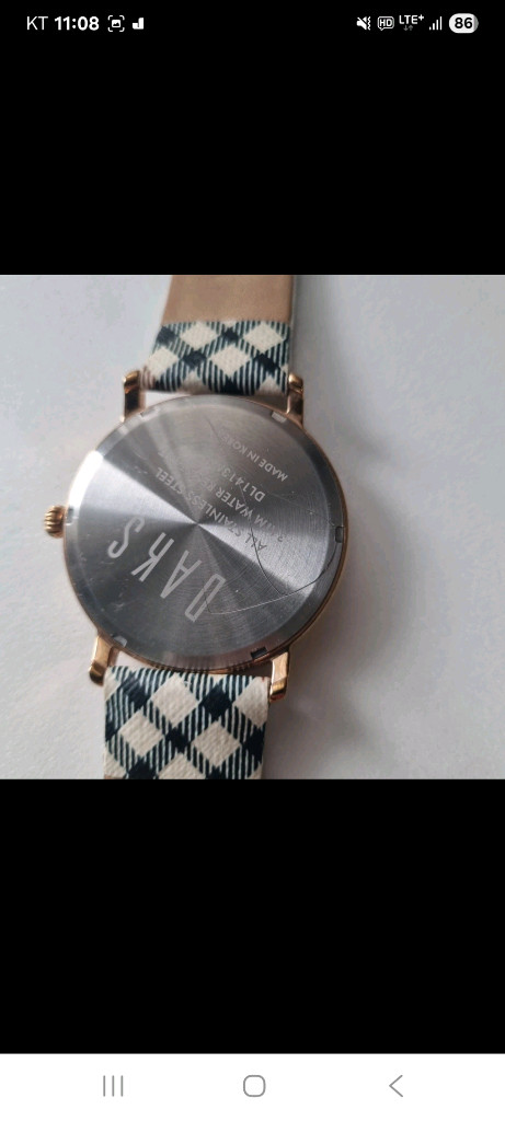 닥스 손목시계 이미지