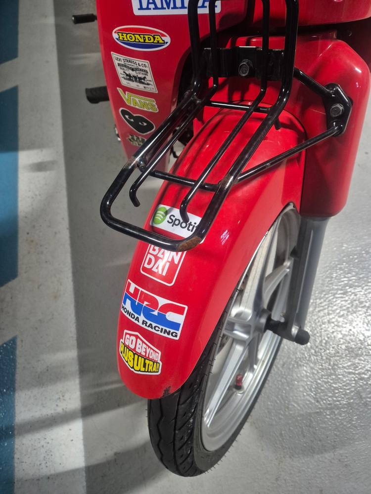 혼다 슈퍼커브 21년식 올레드 배달세팅 완료 차량 판매합니다. 이미지