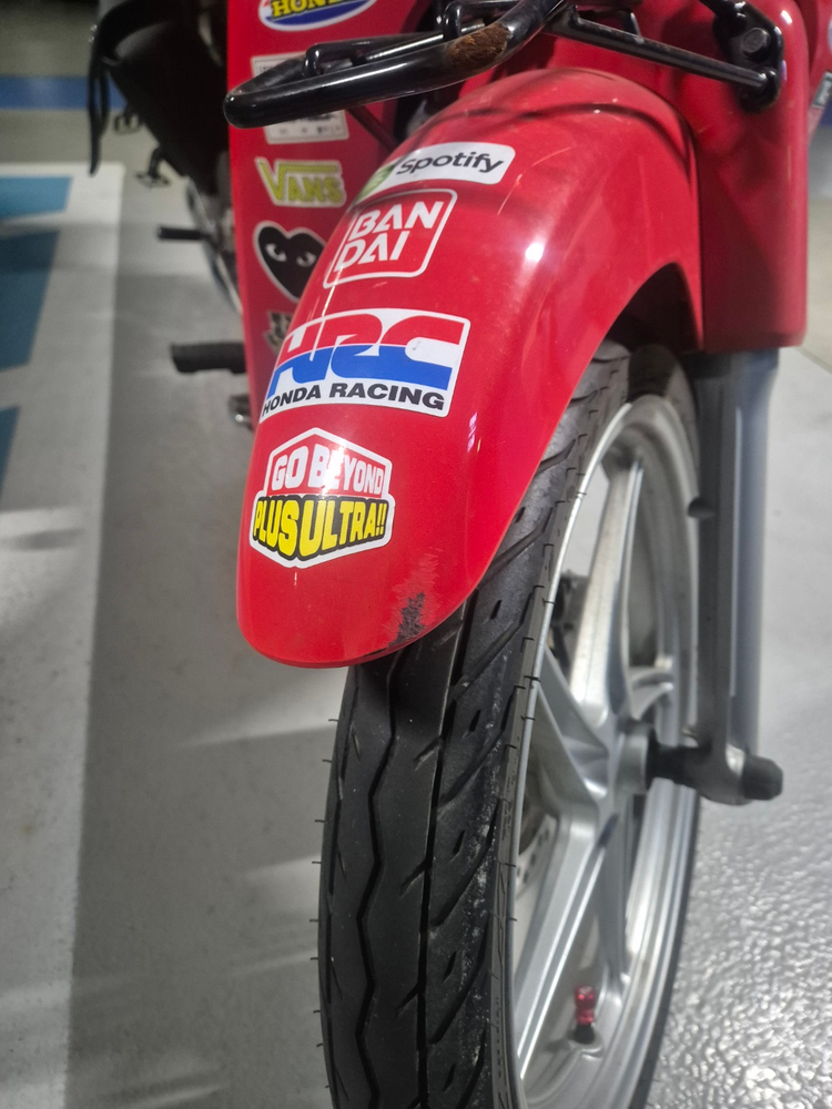 혼다 슈퍼커브 21년식 올레드 배달세팅 완료 차량 판매합니다. 이미지