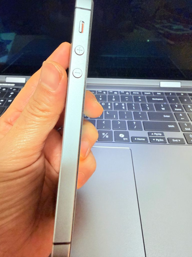 아이폰 se1 128GB 이미지