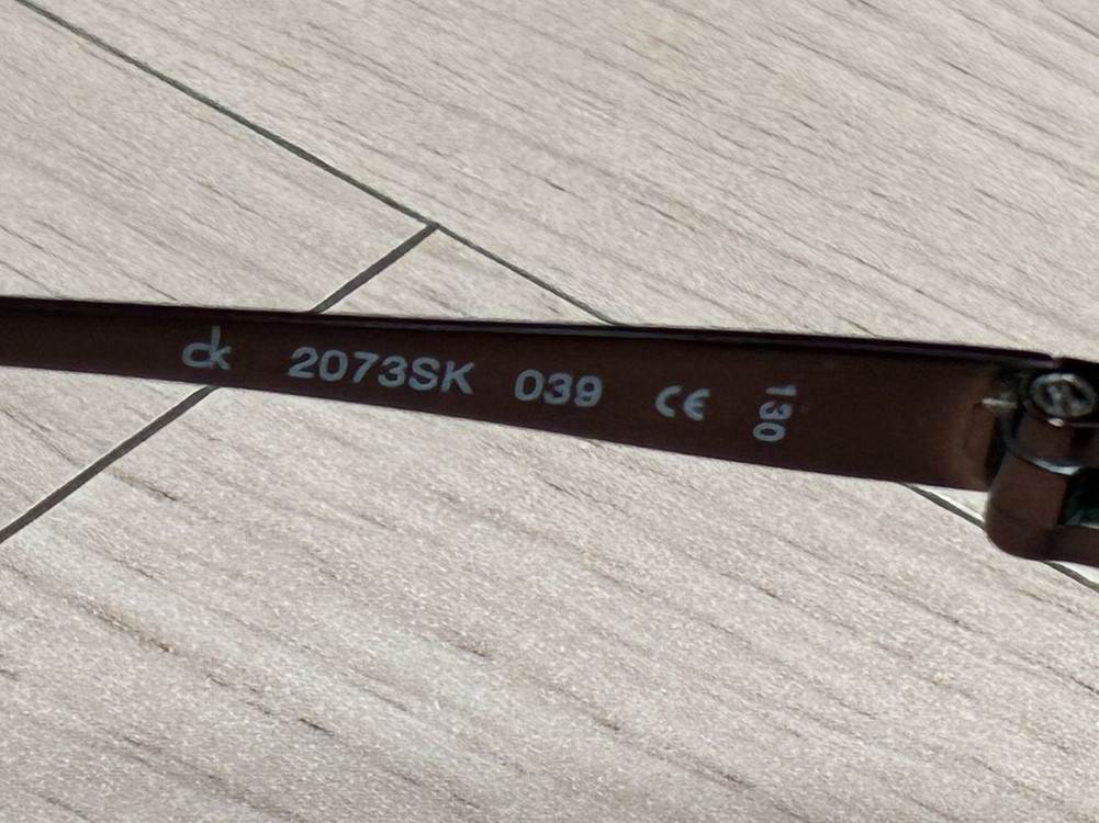 선글라스 캘빈클라인 이미지