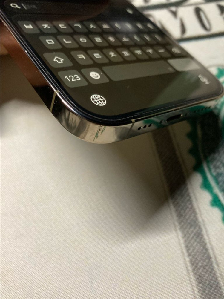 아이폰 14프로 128 골드 배터리정품 84 이미지