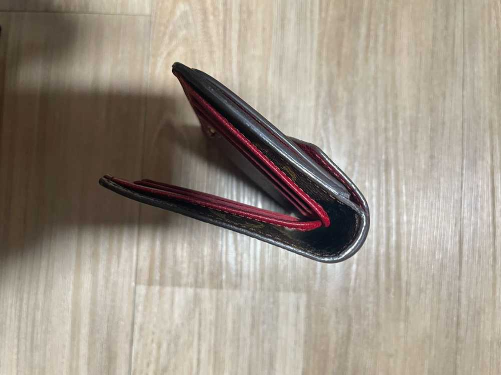 모노그램 반지갑 이미지