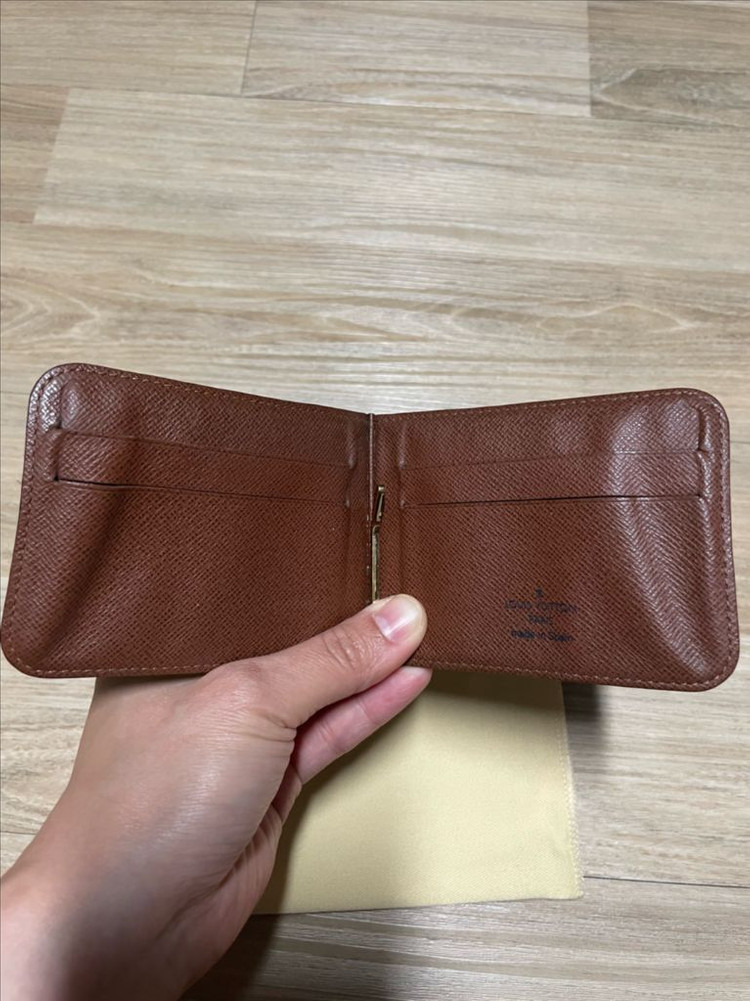 모노그램 머니클립 반지갑 이미지