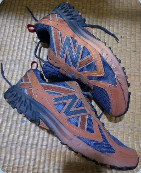 뉴발란스 410v5 트레일화 265(270) 택비포함 이미지