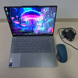 레노버 요가 슬림7 루나레이크 258v,32gb램,512,윈11 최고사양 노트북 이미지