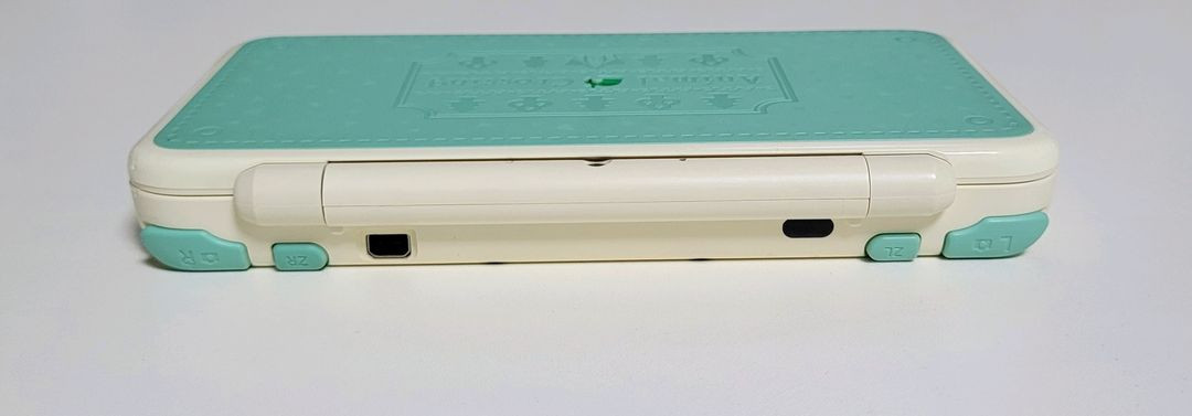 닌텐도 2ds xl 뉴투다수 튀어나와요 동물의숲 에디션 포켓몬 뱅크 포켓몬뱅크 포뱅 튀동숲 동숲 동물의숲 동물의 숲 이미지