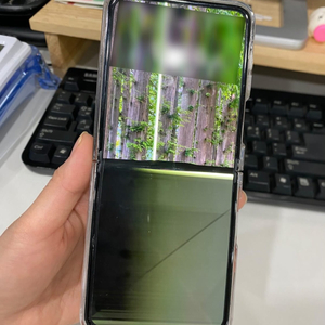 파손폰 침수폰 부품용핸드폰 모두 매입합니다 이미지
