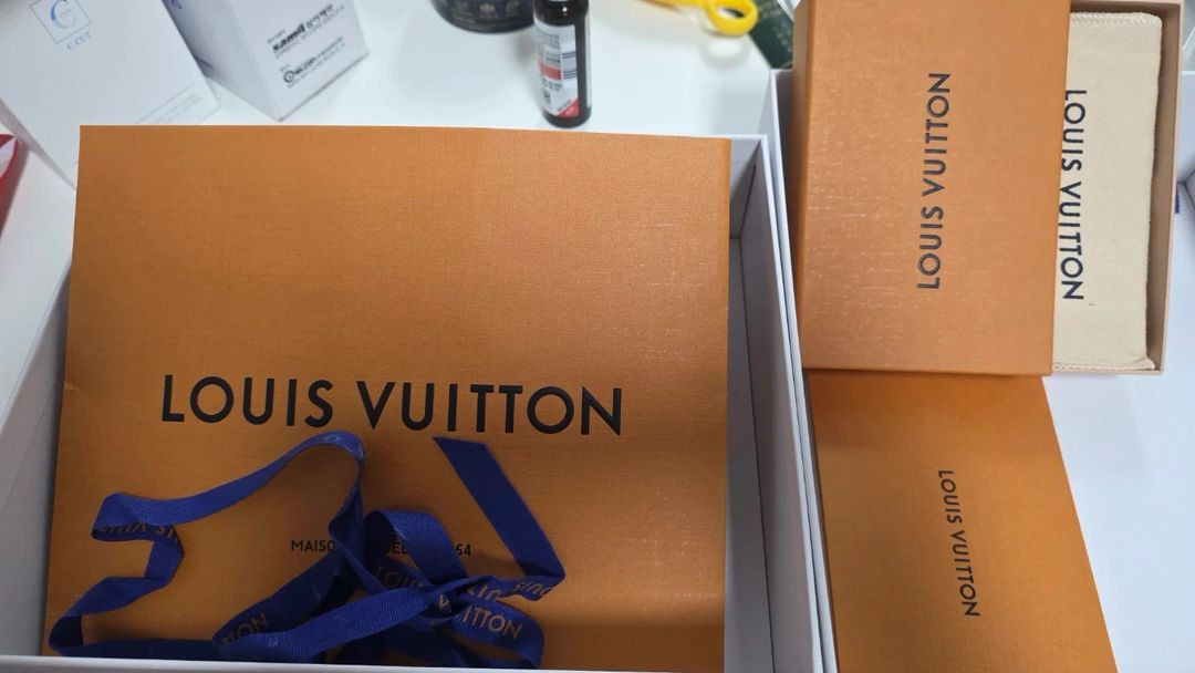 루이비통 오거나이저 이미지