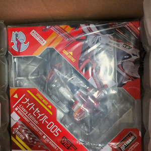 메가하우스 베리어블 액션 사이버 포뮬러 나이트 세이버 005 Livery Edition 판매 이미지