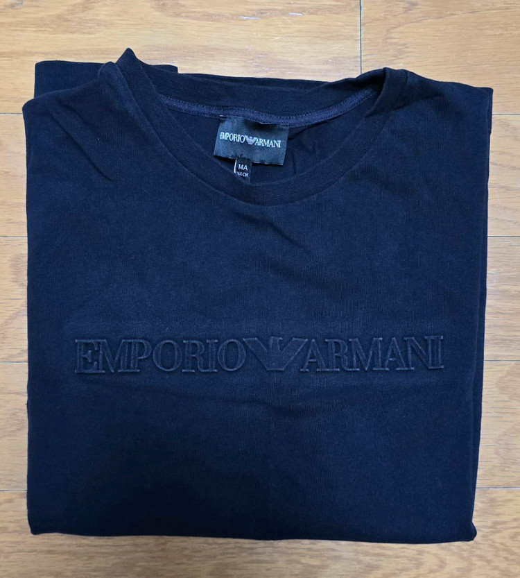 엠프리오 아르마니주니어 반팔티 14Y 블랙 이미지