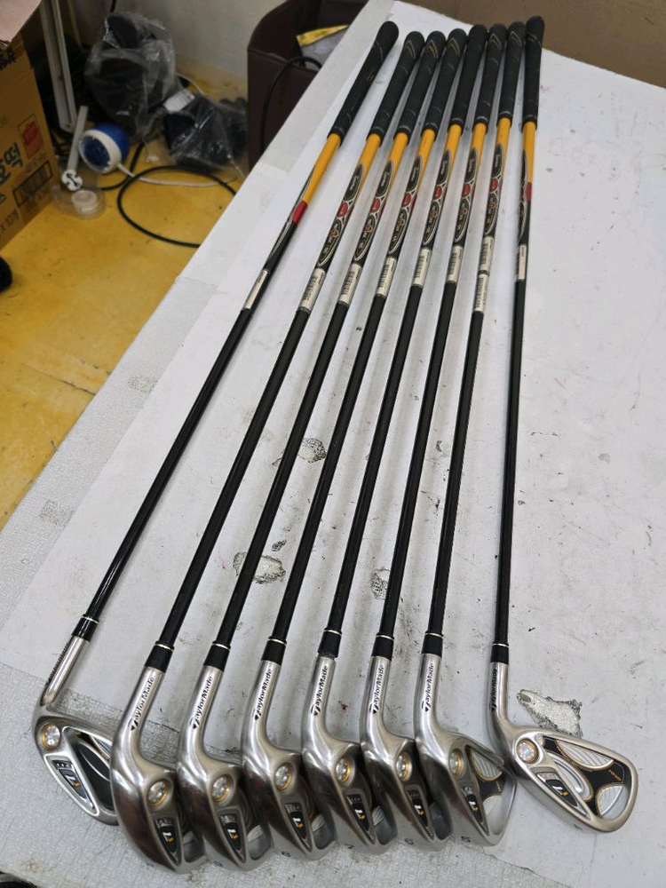 30만 테일러메이드 아이언 등 남성용 중고골프채 풀세트 이미지