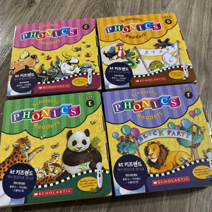 새제품)스콜라스틱 파닉스리더스 4종 이미지