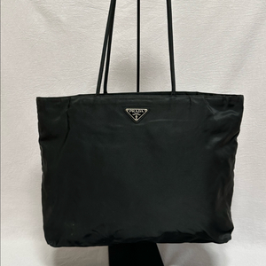 프라다 나일론 포코노 숄더백 토트백 보부상백 이미지