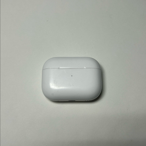 에어팟 프로 2세대 본체 이미지