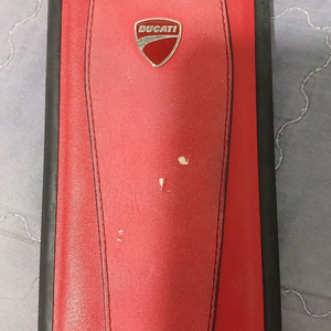 DUCATI 두카티 핸드폰 가죽 케이스(갤럭시 노트8/사이즈 : 약 7.2 x 14 x 1.2cm)사진에 보다싶이 이미지
