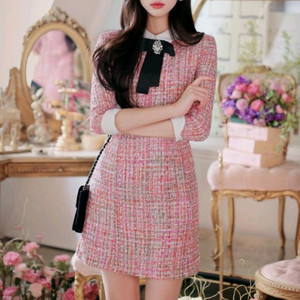 핑크 트위드 원피스 아뜨랑스 오드리버블 드레스 분홍 하객룩 파티룩 데이트룩 카라 봄 이미지