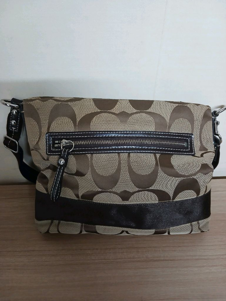 여성 코치 시그니처 스트라이프 크로스바디 파일 숄더백, 크로스백 이미지