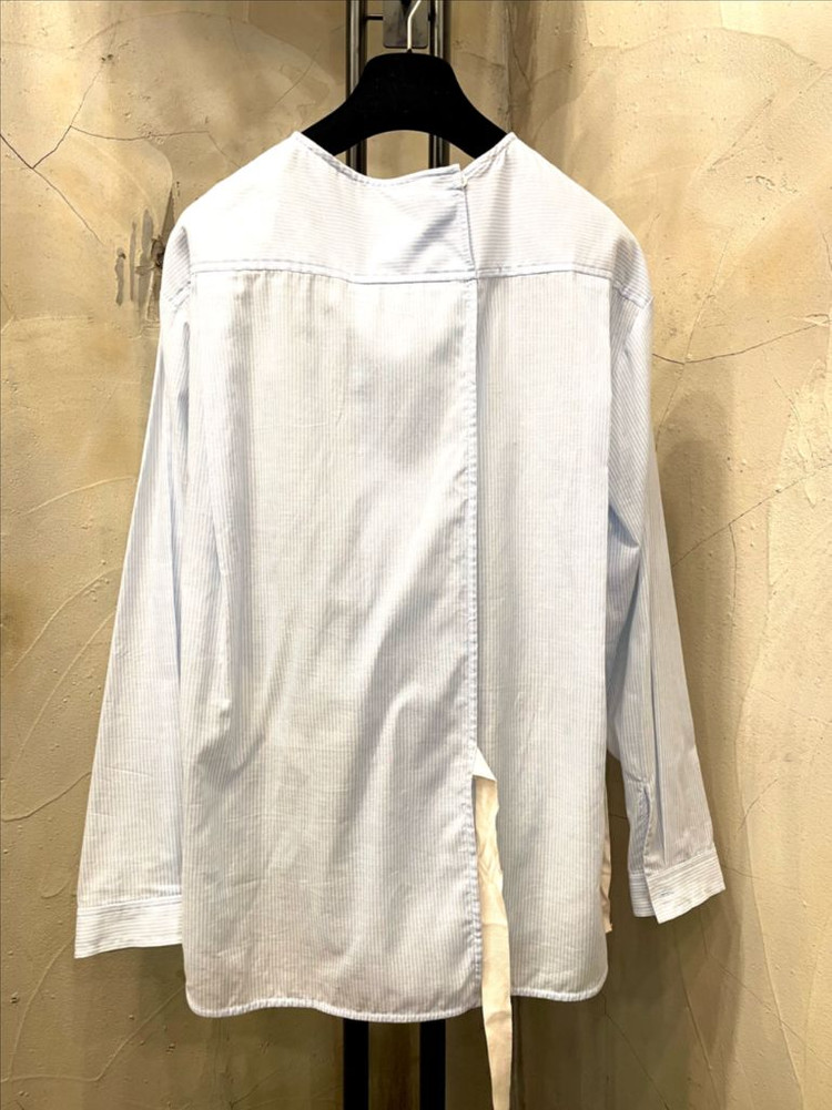 바네사브루노 아떼 백스트링 블라우스 55~66 이미지