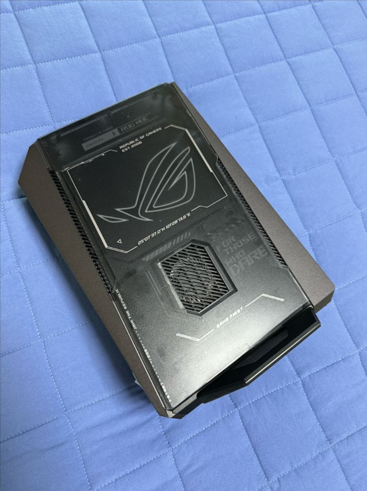 ASUS ROG NUC 미니 PC 인텔 울트라 9 275HX(MODEL:NUC15JNK) 이미지