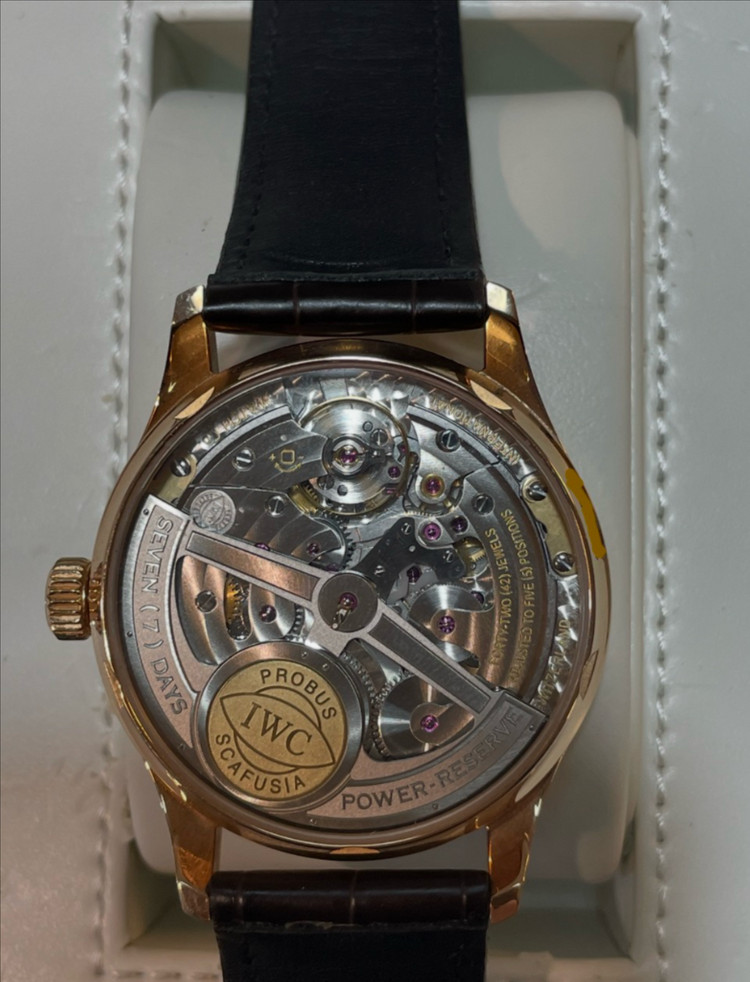 IWC 7Days 부엉이 금통 이미지