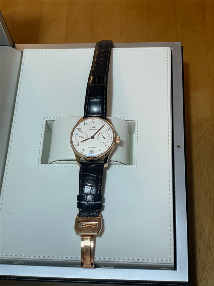 IWC 7Days 부엉이 금통 이미지