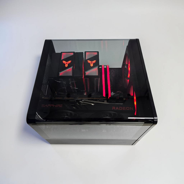 라이젠5600 + RX6700XT 미니PC 조립컴퓨터 본체 이미지