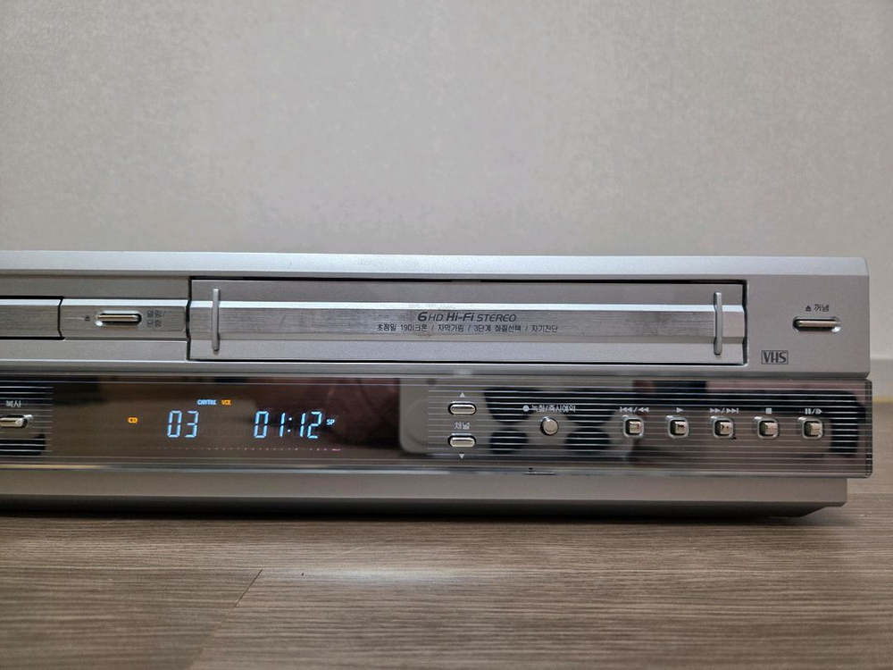 LG DVD/VTR 플레이어,리모컨 포함 이미지