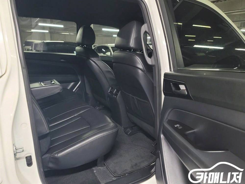 [KG모빌리티(쌍용) ]렉스턴 스포츠 칸 디젤 2.2 4WD 5링크 프레스티지 #불경기세일 이미지