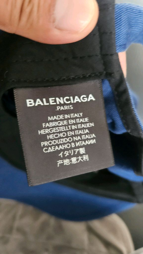발렌시아가 모자 이미지