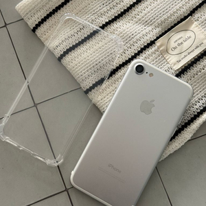 아이폰7 128GB 실버 카메라무음 배터리100% 이미지