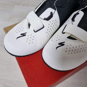 스페셜라이즈드 토치2.0 39.5사이즈(252.5) 이미지